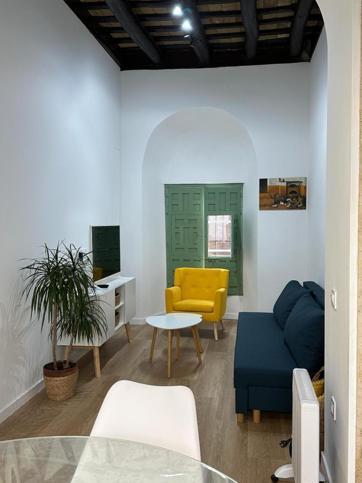 Вилла Casa En El Centro De Arahal Эль-Арааль Экстерьер фото